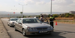 Tuncelide Polislerden Dronlu Uygulama