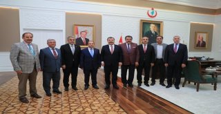 Başkan Kale Ankarada Bir Takım Ziyaretlerde Bulundu