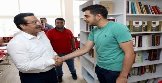 Millet Kıraathanesi Yoğun İlgi Görüyor