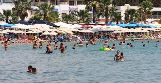 Tatilciler Bodruma Akın Akın Gelmeye Başladı