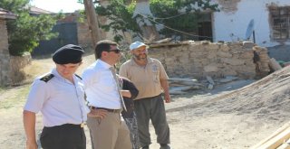 Kaman Kaymakamlığından İhtiyaç Sahibi Aileye Ev