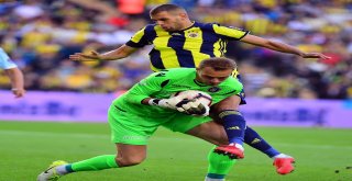 Spor Toto Süper Lig: Fenerbahçe: 0 - Medipol Başakşehir: 0 (Maç Devam Ediyor)