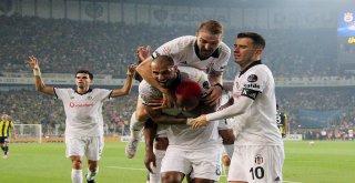 Spor Toto Süper Lig: Fenerbahçe: 0 - Beşiktaş: 1 (İlk Yarı)