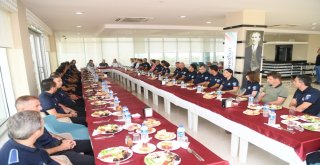 Başkan Böcek, ‘Zabıta Haftasını Personeliyle Kutladı