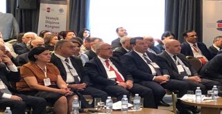 Rektör Prof. Dr. Ömer Çomaklı, Azerbaycanda Stratejik Düşünce Kongresine Katıldı