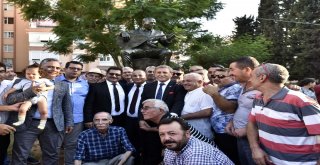 Neşet Ertaş Heykeli Açıldı