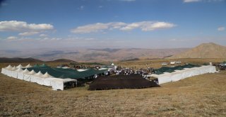 Bingölde 2 Bin 500 Rakımlı Yaylada Bayramlaşma Etkinliği