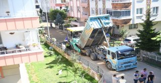Başkan Tekintaş: Akyazı Mahallemize 17 Kilometrelik Sıcak Asfalt Yapıyoruz