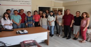Kazakistanlı Gazeteciler İhlas Haber Ajansını Yakından Tanıdı