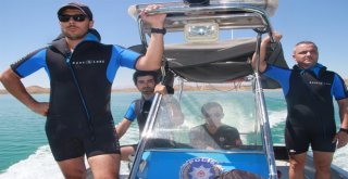 (Özel) Kurbağa Adamlar Su Altındaki Suçları Aydınlatıyor