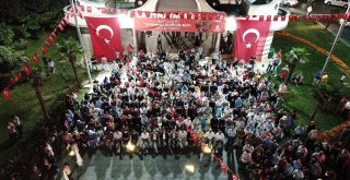 Başakşehir Belediyesinden 15 Temmuz Şehitler Anıtı