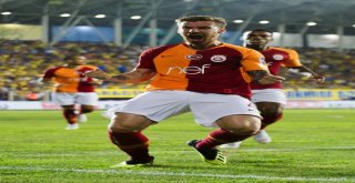 Spor Toto Süper Lig: Mke Ankaragücü: 1 - Galatasaray: 2 (İlk Yarı)