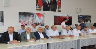 Ak Partiden Yerel Yönetimlerle İstişare
