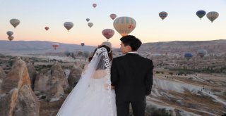 Balonlar Eşliğinde Muhteşem Manzara