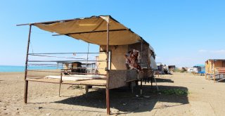 Antalyada Denize Sıfır Obalarda Ücretsiz Lüks Tatil Kıskandırıyor