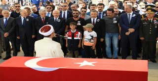 Şehit Jandarma Uzman Çavuş Dökmeci Son Yolculuğuna Uğurlandı