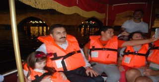 (Özel) Yeşilırmakta Osmanlı Kayıkları Yüzmeye Başladı