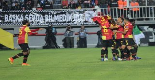 Spor Toto Süper Lig: Göztepe: 2 - Beşiktaş: 0 (Maç Sonucu)