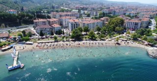 Belediye Başkanı Körfez Sularındaki Yaşamı İncelemek İçin Dalış Yaptı