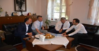 Milletvekili Canbeyden Kaymakam Sırmalıya Ziyaret