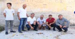 Kur Yükselişine Dolar Yakarak Tepki Gösterdiler