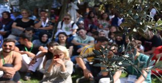 Arda Türkmen Zeytin Festivaline Konuk Oldu