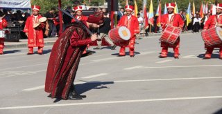 Cumhuriyet Bayramı Kocaelinde Coşkuyla Kutlandı