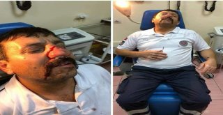 (Özel) İstanbulda Ambulans Şoförünün Darp Edilme Anı Kamerada