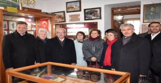 Vatan Şairi Namık Kemal Doğum Gününde Anıldı