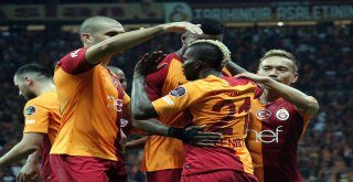 Spor Toto Süper Lig: Galatasaray: 1 - Göztepe: 0 (İlk Yarı)