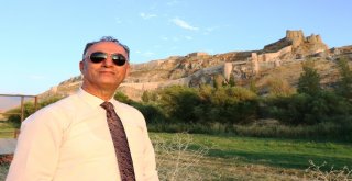 (Özel) Van Kalesi Güvence Altına Alındı