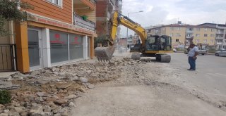 Gürsunun Kaldırımları Yenileniyor