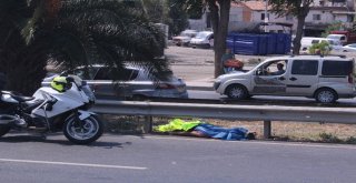 Minibüsün Çarptığı Motosiklet Sürücüsü Hayatını Kaybetti