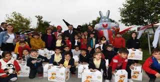 Bagajda Mamalar Esenyurtlu Miniklere Emanet