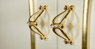 (Özel) Malatyada Altın Kaplamalı Apartman Görenleri Hayrete Düşürüyor