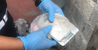 (Özel) İstanbulda Narkotik Operasyonunda “Torbacı Nene” Kıskıvrak Yakalandı