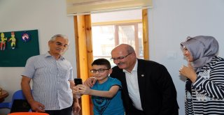 Ato Başkanı Baran, Özel Eğitim Ve Rehabilitasyon Merkezini Ziyaret Etti