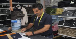 Okulların Açılacak Olması Esnafı Sevindirdi