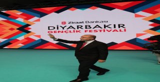 Cumhurbaşkanı Erdoğan: Bölücülerin Diliyle Konuşanların Tek Derdi Ellerindeki Rantı Kaybetme Korkusudur
