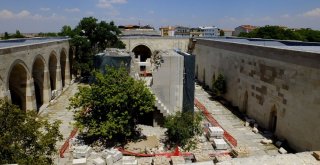 (Özel) Sekiz Asırlık Selçuklu Mirası Sultanhanı Kervansarayı Restore Ediliyor