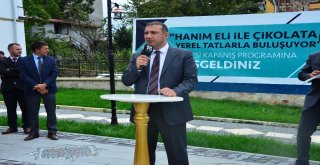 Çikolataya Hanım Eli Değdi