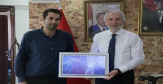 Kamil Saraçoğlu: Kütahya Belediyesinin Kapısı Herkese Açık