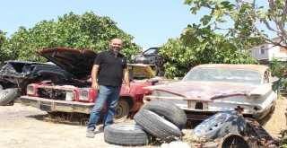 Kullanılamaz Denilen Klasik Otomobiller, Onların Elinde Hayat Buluyor