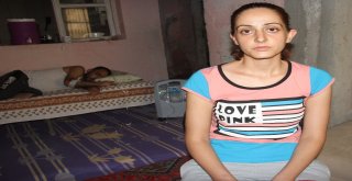 Lösemi Hastası Evde Ölümü Bekliyor