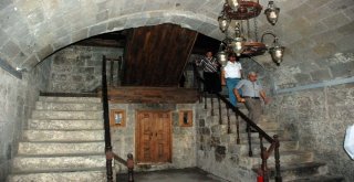 120 Yıllık Tarihi Belediye Binası Hizmete Girdi