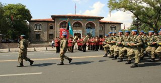 Tbmmden Eski Meclis Önüne Geçit Töreni Düzenlendi