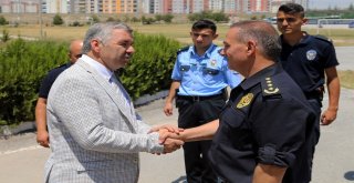 Başkan Çelik Polis Adayları İle Bir Araya Geldi