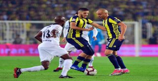 Spor Toto Süper Lig: Fenerbahçe: 0 - Beşiktaş: 0 (Maç Devam Ediyor)