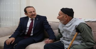 Vali Ali Hamza Pehlivan Şehit Recep Eşiyokun Ailesi Ve Gazi Selami Köksalı Ziyaret Etti