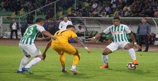 Giresunspor: 0 - Afjet Afyonspor: 0 (İlk Yarı Sonucu)